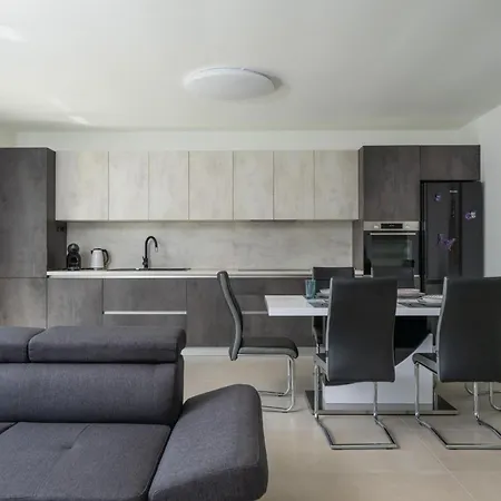 Feriehus Sofia By Interhome *